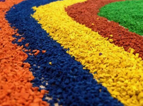 Harga yang bagus Pelet Karet EPDM Disesuaikan Pelet Karet Hijau / Biru / Kuning Untuk Taman bermain on line